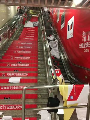 60 Mic Vinyl Floor Sticker Roll Removable Glue for Car Wrapping