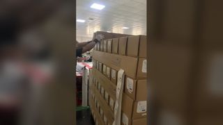 Как разрезать и упаковать самоклеящуюся виниловую наклейку (SAV)